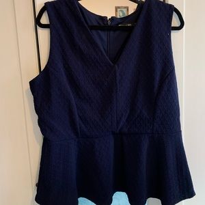 Sleeveless Blouse (Dark Blue)